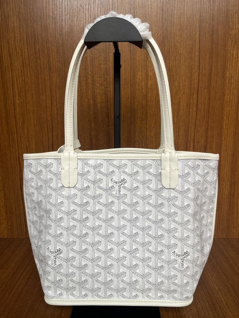 Goyard Shopping Bags